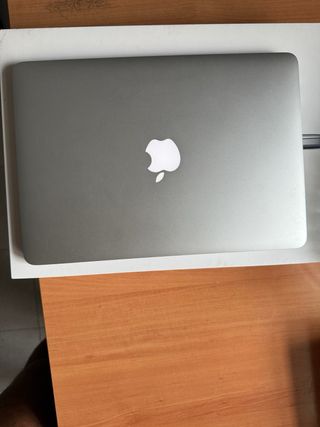 MacBook Pro 13 Retina i5 256GB SSD + Office 2019
