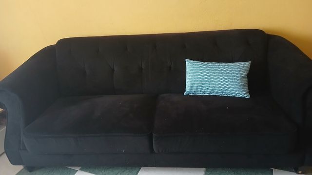 Sofá 3 plazas terciopelo negro d 2,20m x 0,90m d a