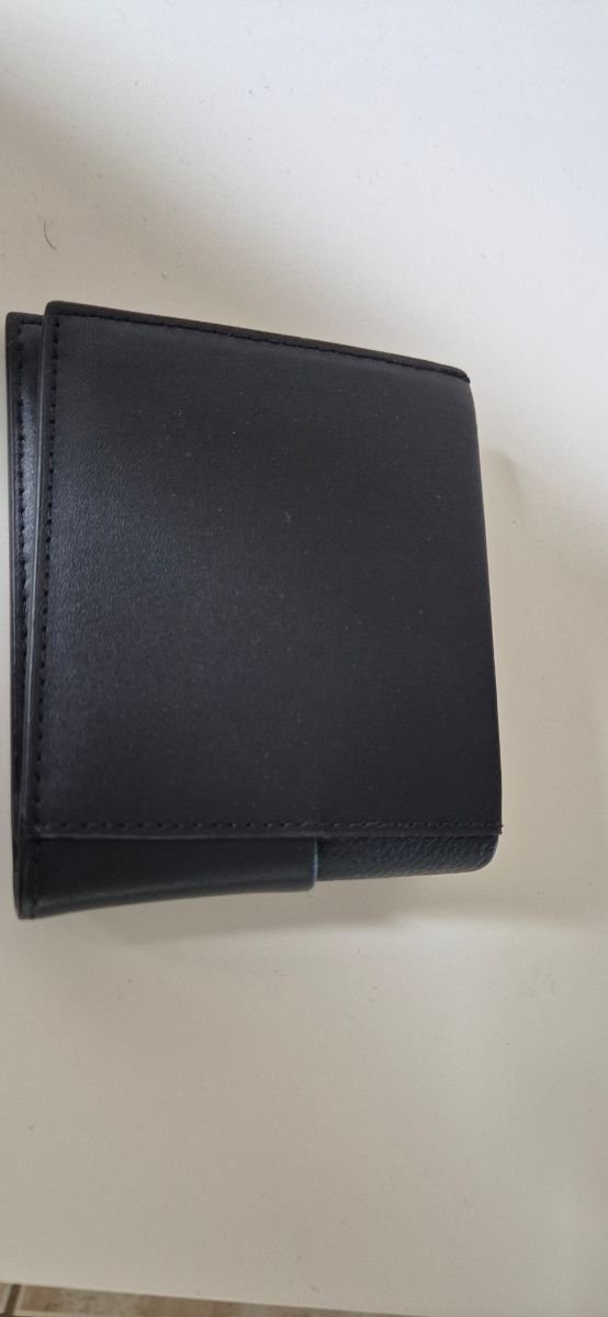 Cartera Calvin Klein Negra