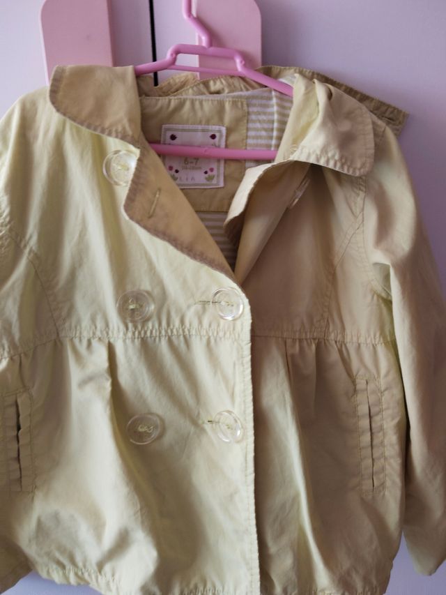 Abrigo entretiempo niña amarillo