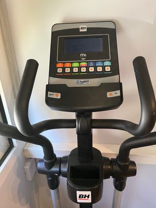 Bicicleta Elíptica BH M6