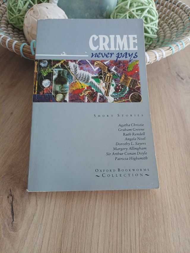 Libro en inglés Crime Never Pays