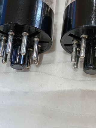 Par de válvulas JJ 6ns7 nuevas y matcheadas