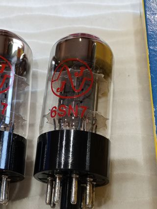 Par de válvulas JJ 6ns7 nuevas y matcheadas