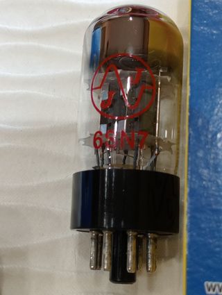 Par de válvulas JJ 6ns7 nuevas y matcheadas