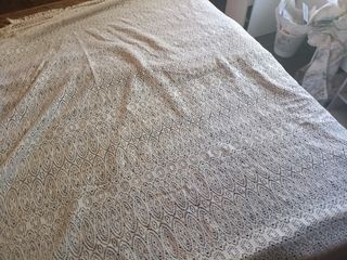 Colcha encaje calado