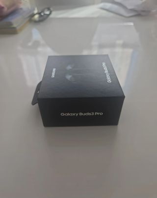 Samsung Galaxy Buds3 Pro Nuevos Plata