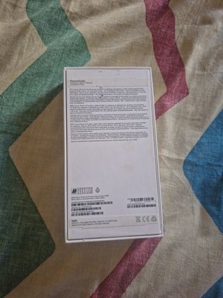 Caja iPhone 14 Pro Max