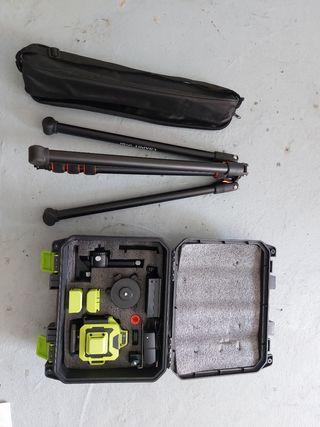 Nivel Láser Verde con Accesorios