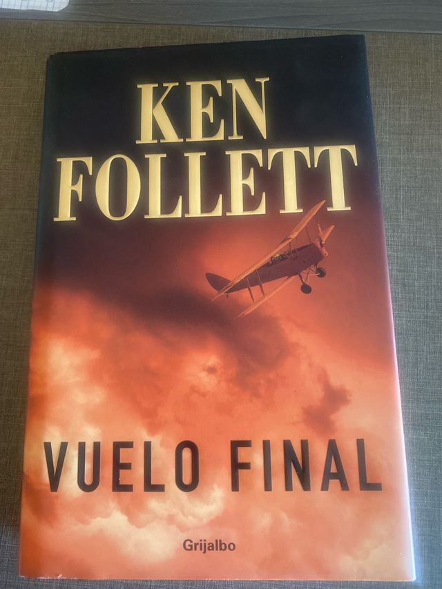 Vuelo Final/ Hornet Flight (Spanish Edition)