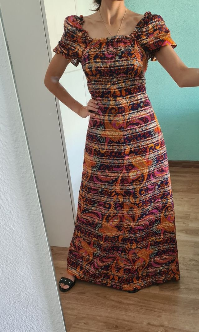 Vestido largo brillante estampado