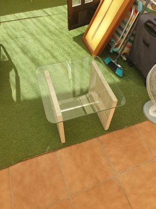 Mesa de centro cristal y piedra
