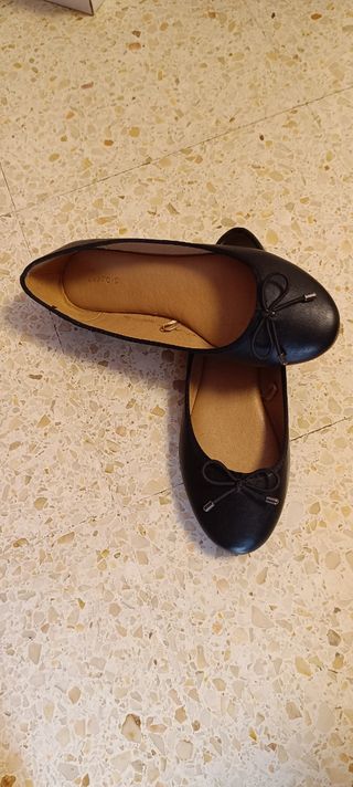 Bailarinas negras con lazo