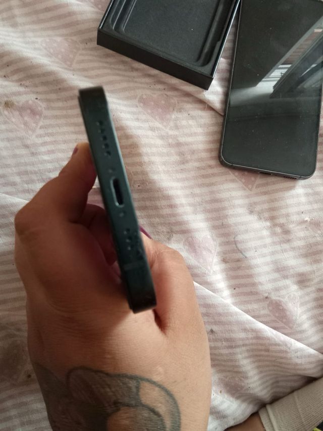 iPhone 13 nuovo, batteria 99%