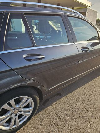 Mercedes-Benz Clase C 2010