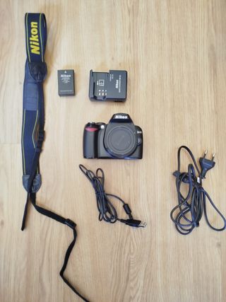Cámara Nikon D40 Negra