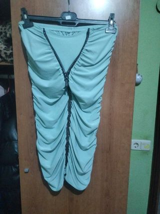 Vestido fiesta con cremallera y fruncido