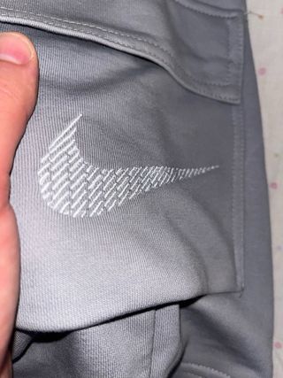 Nike Pantalón Corto Gris Cargo