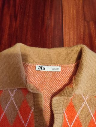 Jersey Zara de pico con rombos