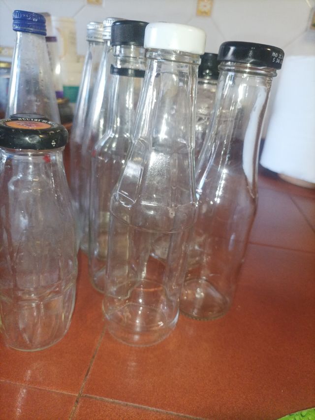 Botes de vidrio para salsas