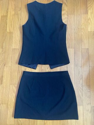 Conjunto Pull and Bear Top y Falda Negro