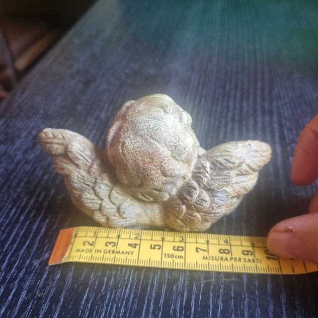 Pareja de angelitos decorativos de resina