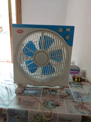 Ventilatore da tavolo Max bianco e blu