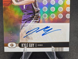Kyle Guy - Auto  SN/49