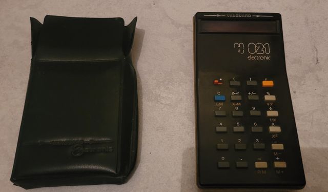 Calculadora Vanguard H821 Vintage