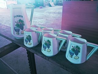 Jarra y vasos de sangría vintage.no hago envíos