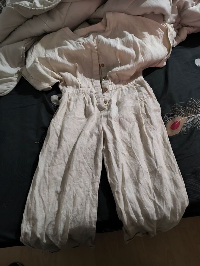 Mono largo beige talla 10 años