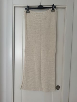 Falda midi L crochet Pull&Bear beige