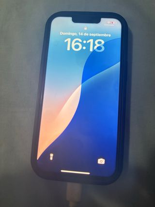 iPhone 13 Apple