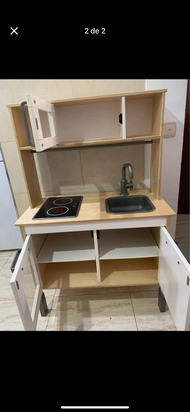 Cocinita infantil de madera