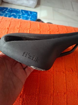 Sillín Fizik Antares R1 Carbono