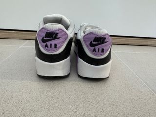 Nike Air Max 90 Talla 39 Morado Blanco