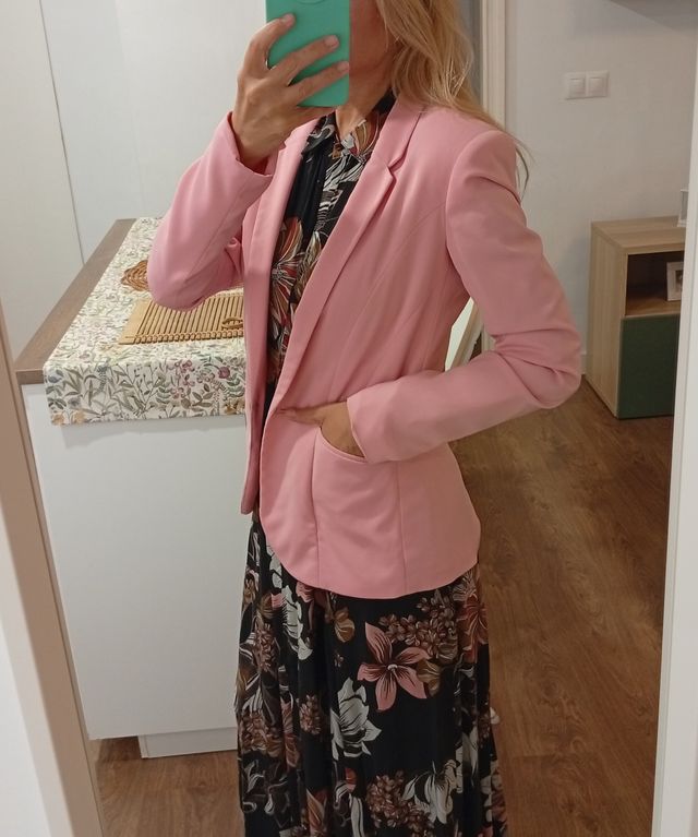 Blazer rosa talla S