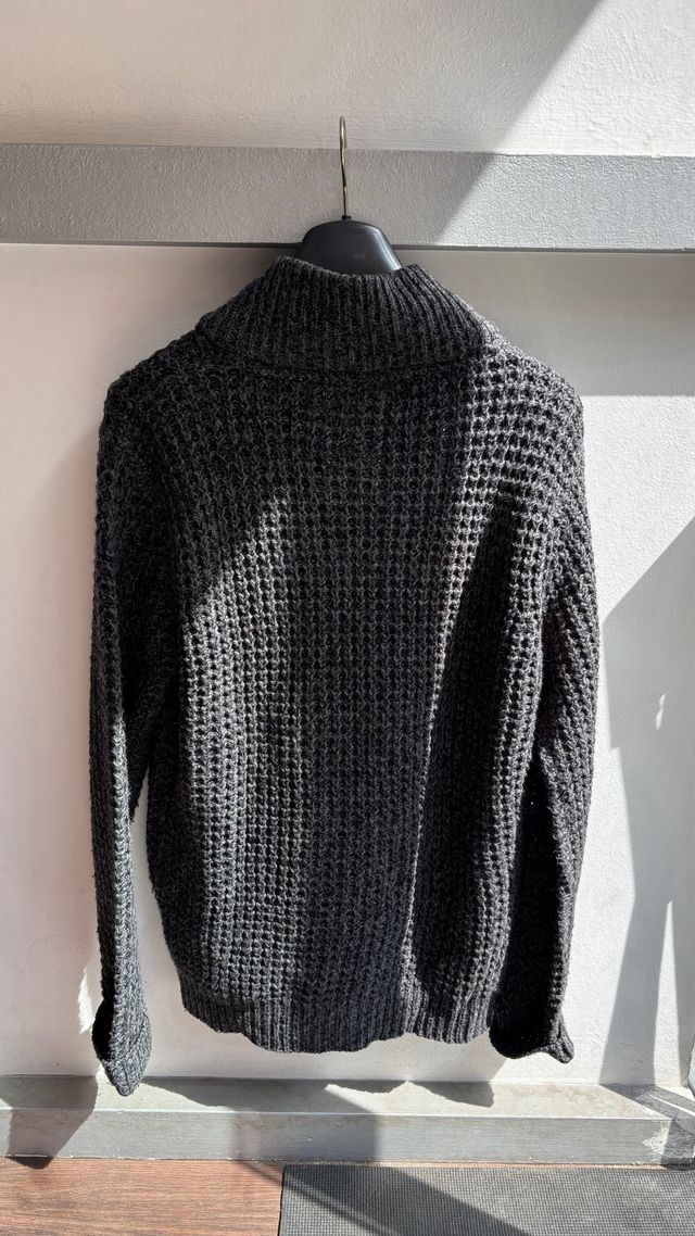 Jersey gris de punto