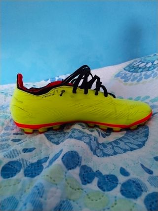 Zapatillas Adidas Predator Futbol Talla 40 2/3 MG