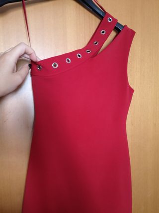 Abito lungo Zara rosso con dettagli
