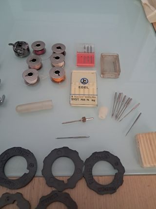 Accessori per macchine da cucire