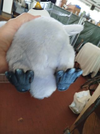 Pinguino Happy Feet Mumble che canta e balla