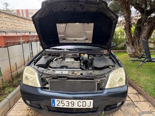 Opel Vectra 2.2 16v DTi Sport 5p