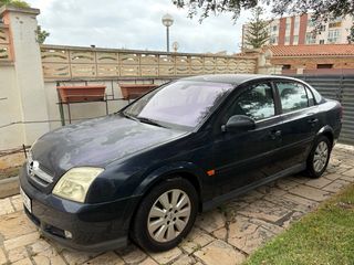 Opel Vectra 2.2 16v DTi Sport 5p