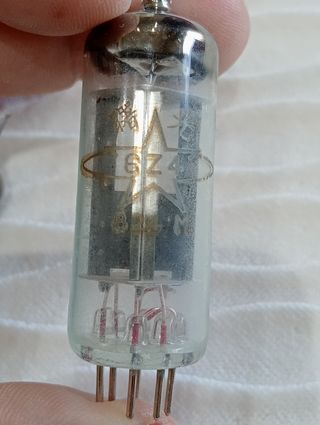 Pareja Válvulas 6Z4 Matcheadas NOS