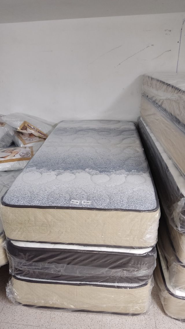 COLCHÓN COLCHÓN COLCHÓN COLCHÓN COLCHÓN