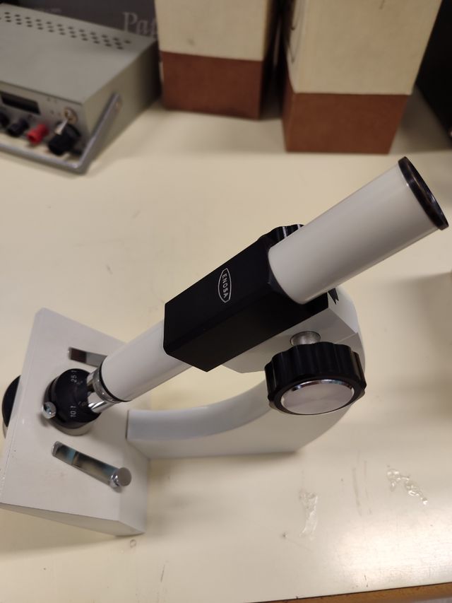 Microscopio Biológico Enosa