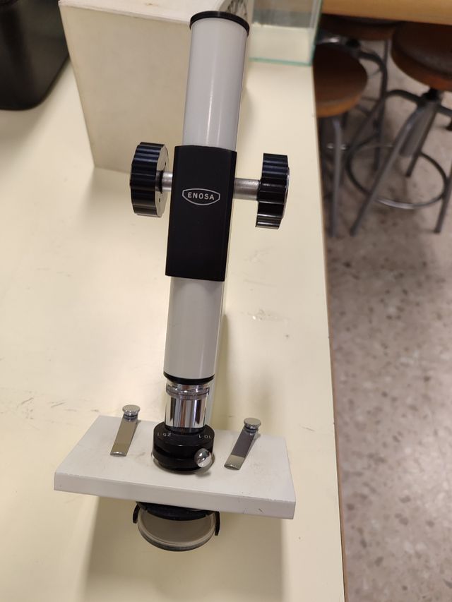 Microscopio Biológico Enosa