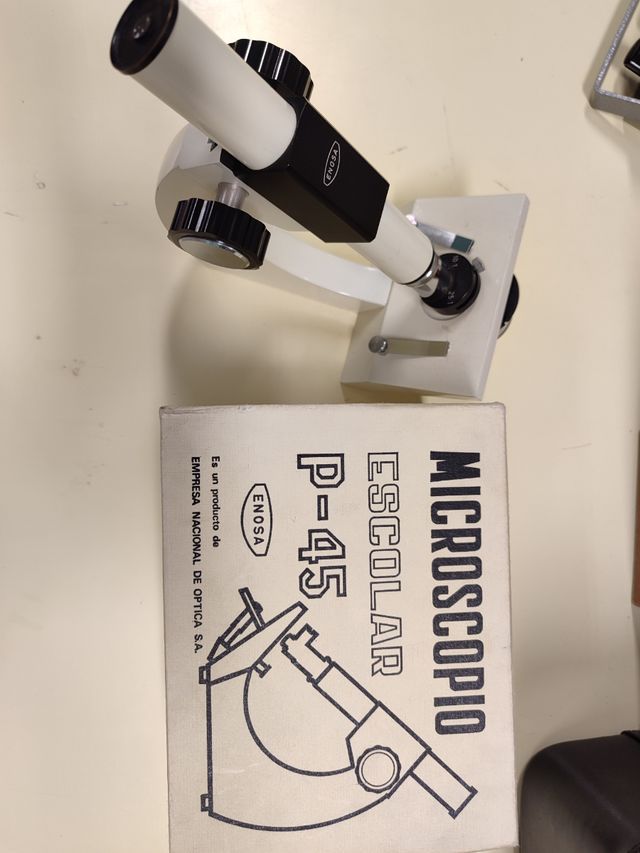 Microscopio Biológico Enosa