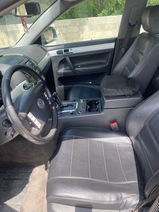 Volkswagen Touareg V10
